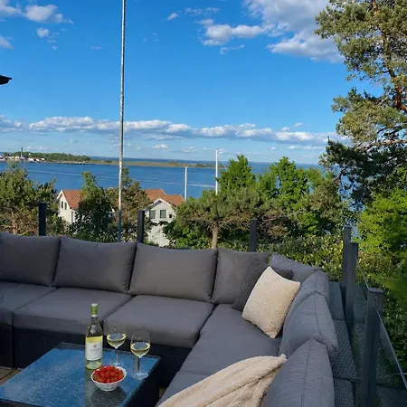 Villaer Stort Med Sjøutsikt Med Det Lille Ekstra Tønsberg