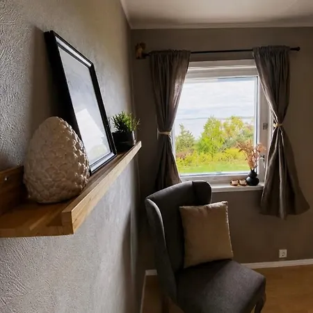 Stort Med Sjøutsikt Med Det Lille Ekstra *